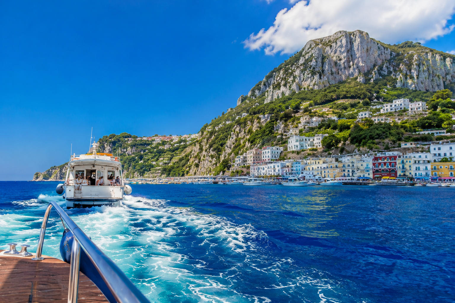 capri-transfer-by-boat-from-naples